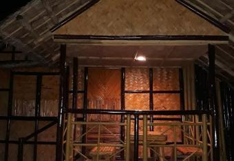 Magindara Guesthouse has Balcony rooms