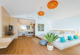 Vimarn Samed Resort has Balcony rooms