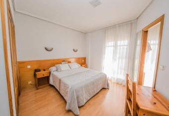 Alvi has Balcony rooms