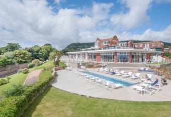Harbour Hotel & Spa Sidmouth allows 18 year olds to book a room