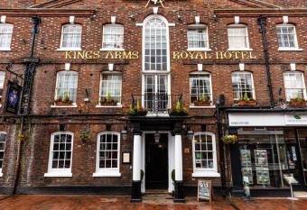 The Kings Arms and Royal Hotel, Godalming, Surrey allows 18 year olds to book a room