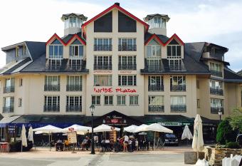 Inside Plaza Sierra Nevada allows 18 year olds to book a room