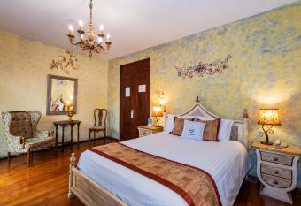 Hotel Boutique Los Balcones has Balcony rooms