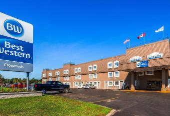 Best Western Thunder Bay Crossroads allows 18 year olds to book a room