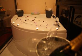 Queens Land Hotel has Balcony rooms