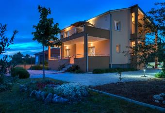 Guesthouse Miranda NP Krka has Balcony rooms