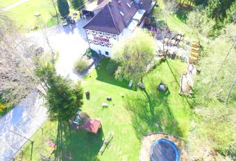 Landgasthof Zum Alten Reichenbach has Balcony rooms