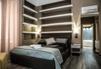 Art in B&B has rooms with a private hot tub