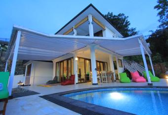 Private Villa Lovina Hillside Rinisha Rumah Senja has Balcony rooms