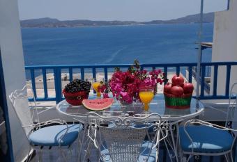 Bouganville   partments has Balcony rooms