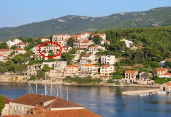 Apartments by the sea Jelsa, Hvar - 15348 has Smoking/Balcony rooms