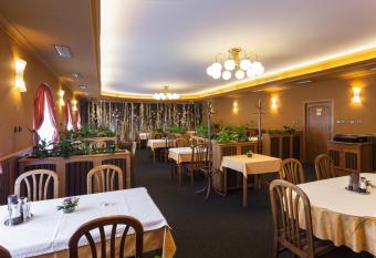 Hotel u Crl  k   has Balcony rooms