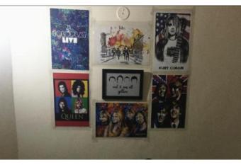 Homestay 129 has Smoking/Balcony rooms