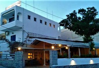 Attica Hotel Ephie has Balcony rooms