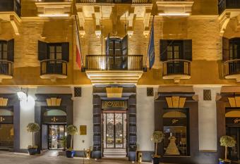 Rosselli AX Privilege allows 18 year olds to book a room