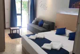 Le Malte House St. Julians has Balcony rooms