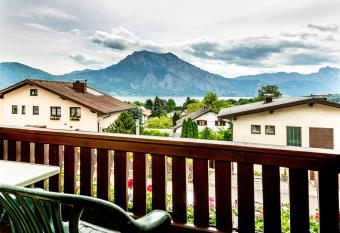 Panorama Hotel Traunstein has Balcony rooms