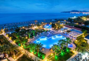 Pegasos Deluxe Beach Hotel allows 18 year olds to book a room