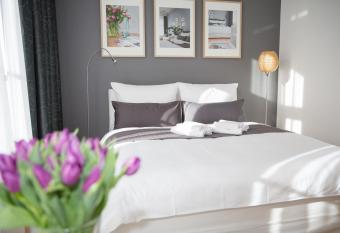 Studio 44 has Balcony rooms