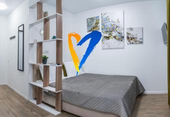 Business Apartments has Balcony rooms