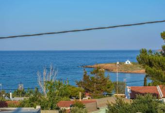 Sofia s sea view house has Balcony rooms