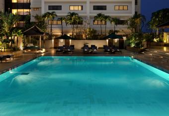 Aryaduta Menteng has Smoking/Balcony rooms