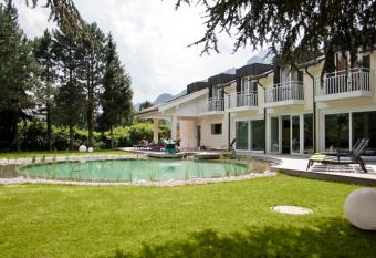 Momentum Hotel has Balcony rooms