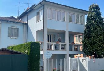 B&B Balsamico allows 18 year olds to book a room