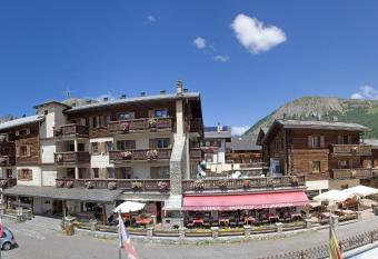 Hotel La Montanina has Balcony rooms
