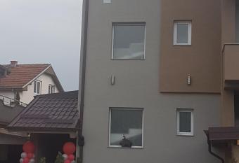 Hotel Kiko allows 18 year olds to book a room