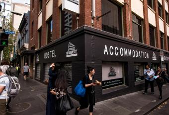 Melbourne City Backpackers allows 18 year olds to book a room