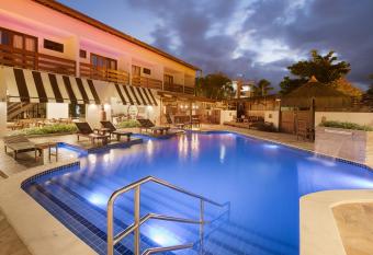 Pousada Quatro Esta    es has Balcony rooms