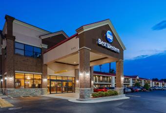 Best Western Acworth Inn allows 18 year olds to book a room