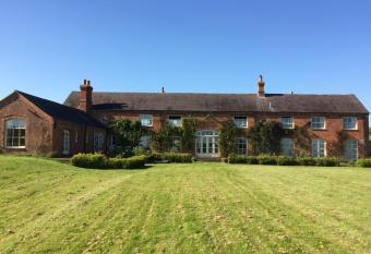 Sulgrave Farm allows 18 year olds to book a room