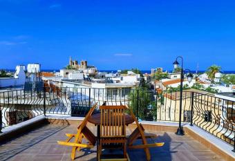 Malia Holiday Let has Balcony rooms