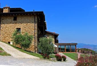 Cavril Agriturismo has Balcony rooms