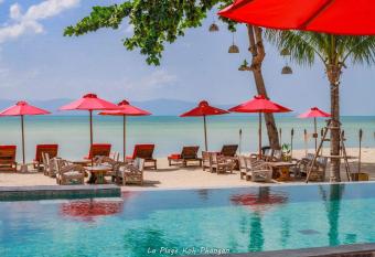 la plage resort & beach club allows 18 year olds to book a room