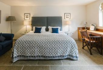 The White Swan Inn allows 18 year olds to book a room