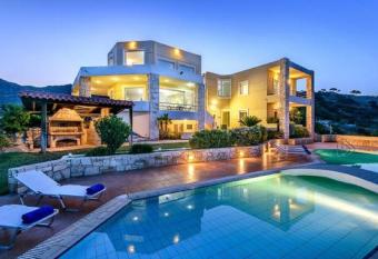 Endless View Villa has Balcony rooms