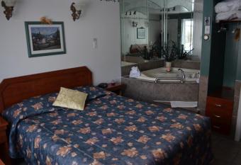 Motel ANF has Balcony rooms