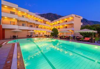 Hotel Fotini has Balcony rooms