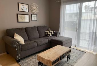 Condominium Palace Resort Chatan II allows 18 year olds to book a room