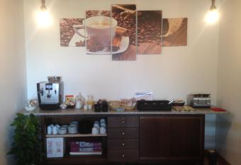 Affittacamere La Palazzina has Balcony rooms