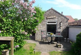 T D  npantke has Balcony rooms