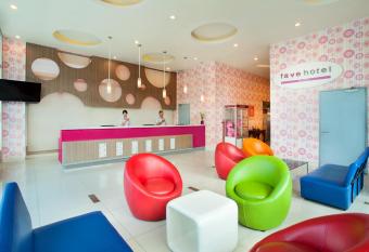 favehotel Manahan - Solo allows 18 year olds to book a room