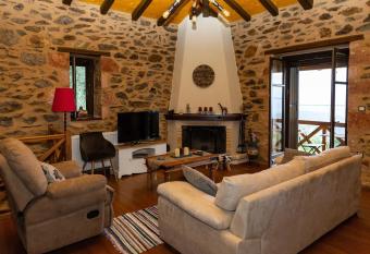 Luxury House In The Hills has Balcony rooms