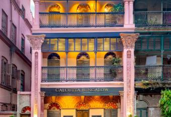Calcutta Bungalow has Balcony rooms