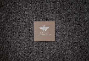 Il Falco has rooms with a private hot tub