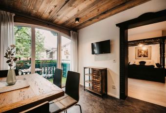 Flasch Appart-Pension has Balcony rooms