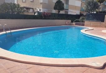 Comfort home Calafell allows 18 year olds to book a room